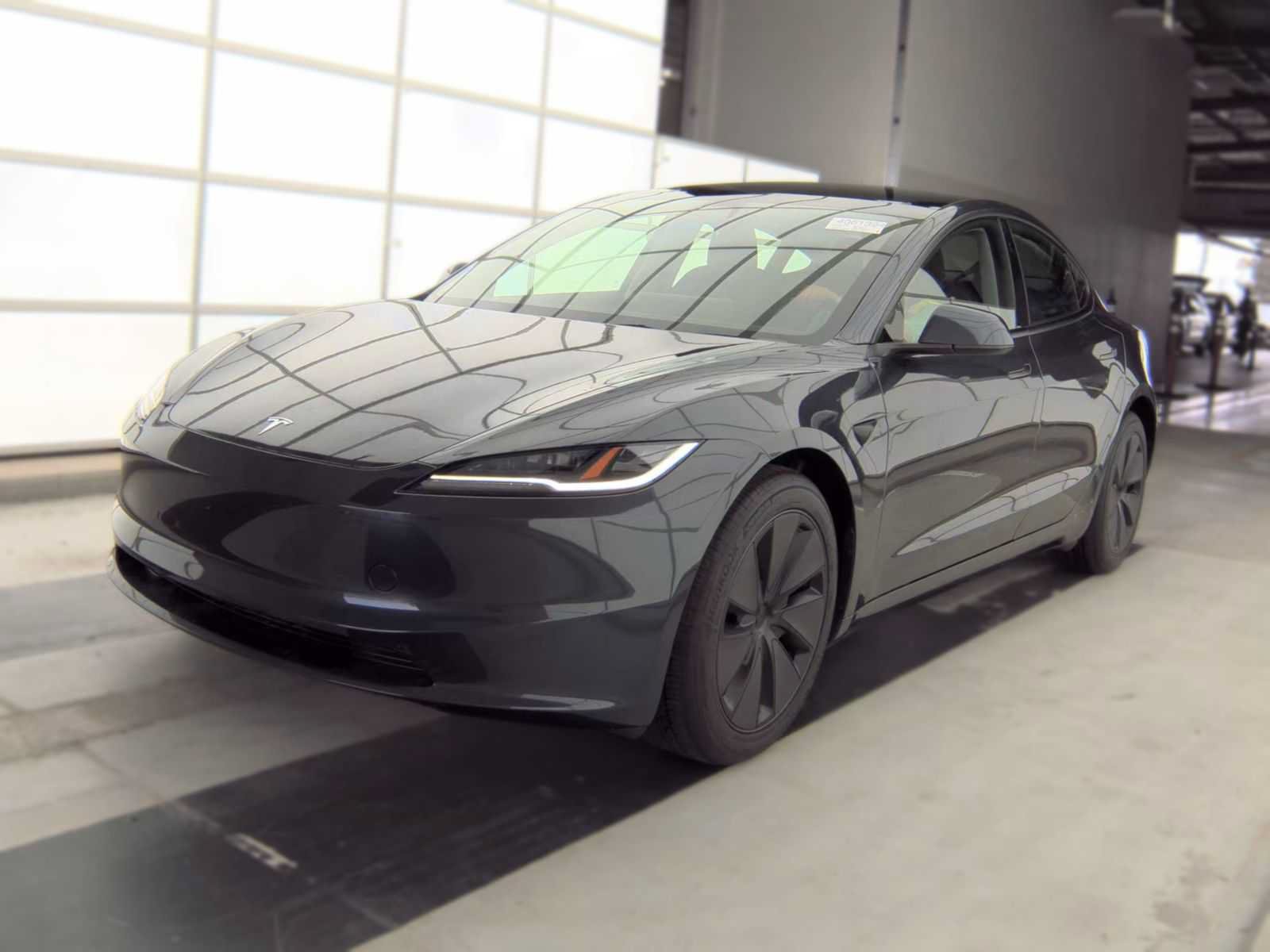 Used 2025 Tesla Model 3 Long Range RWD image 3