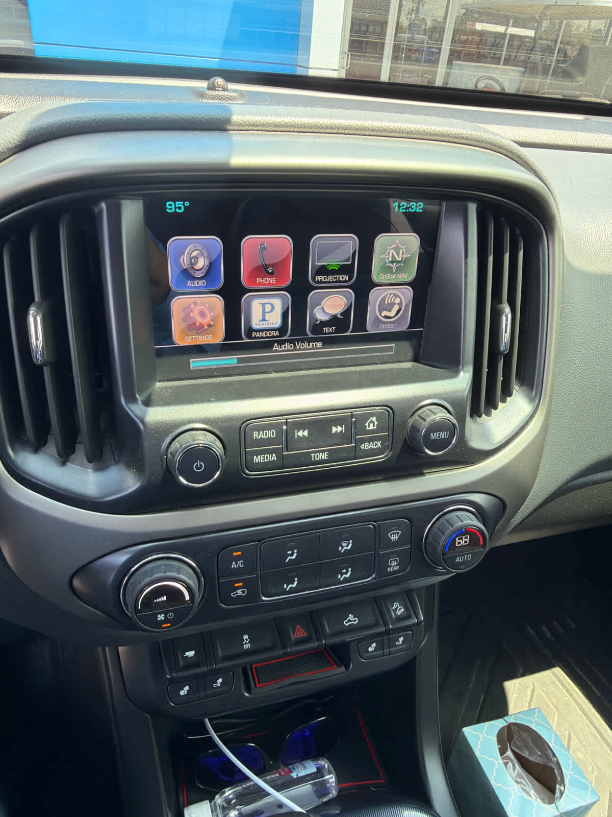 Used 2016 Chevrolet Colorado Z71 AWD/4WD image 4