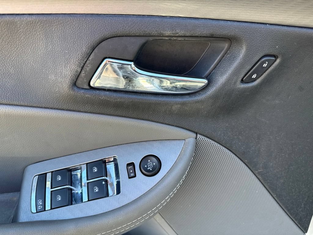 Used 2016 Chevrolet Impala LS FWD image 12