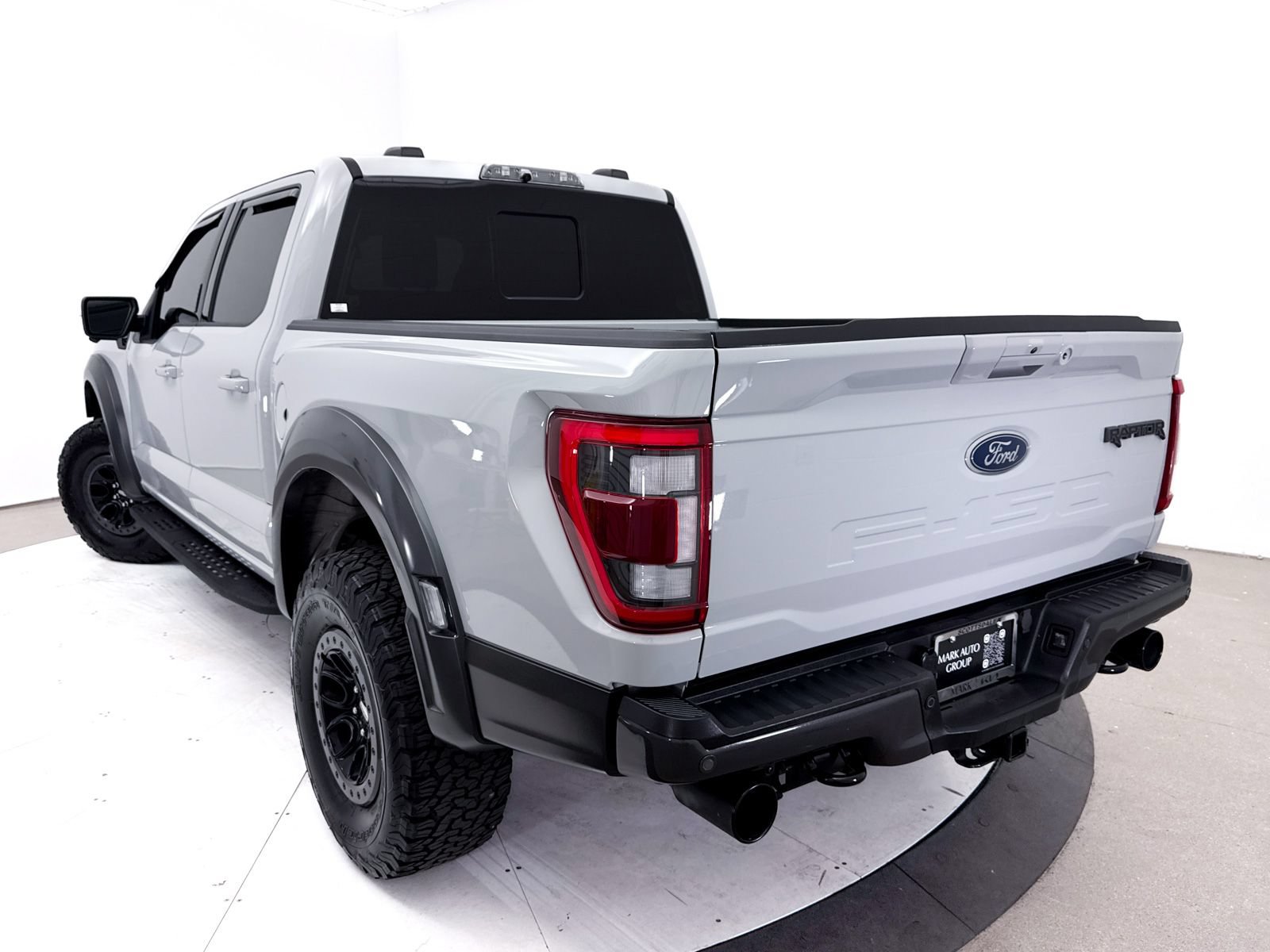 Used 2023 Ford F150 Raptor w/ Raptor Carbon Fiber Package AWD/4WD image 9