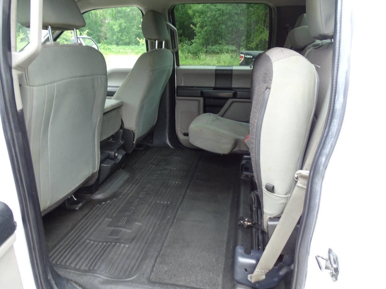 Used 2019 Ford F250 XL w/ Power Equipment Group image 22