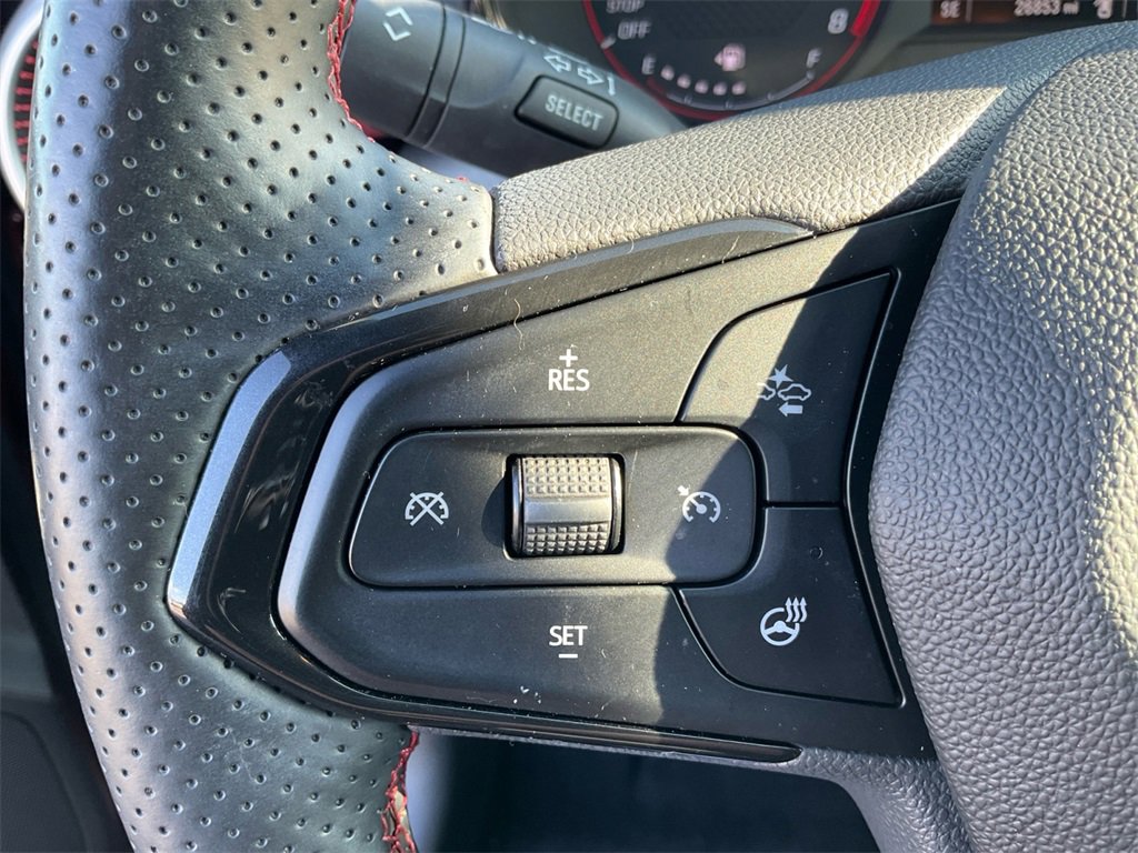 Used 2024 Chevrolet Trax RS w/ Driver Confidence Package image 27