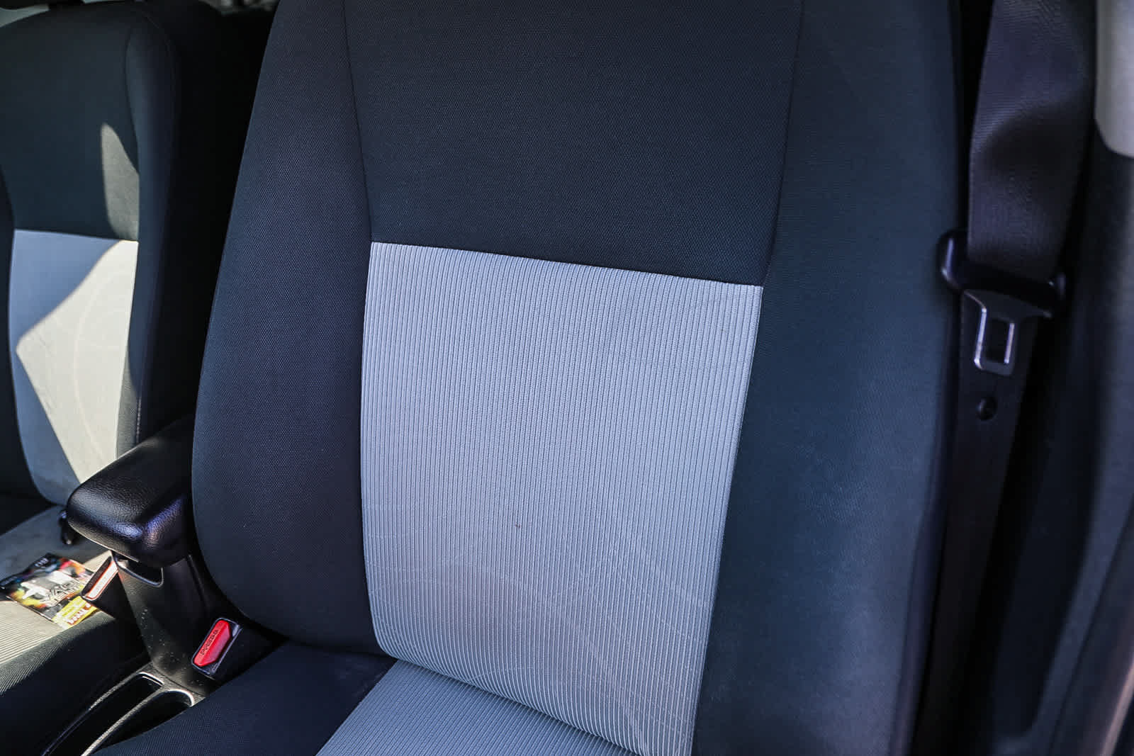 Used 2015 Toyota Prius C Three FWD image 27