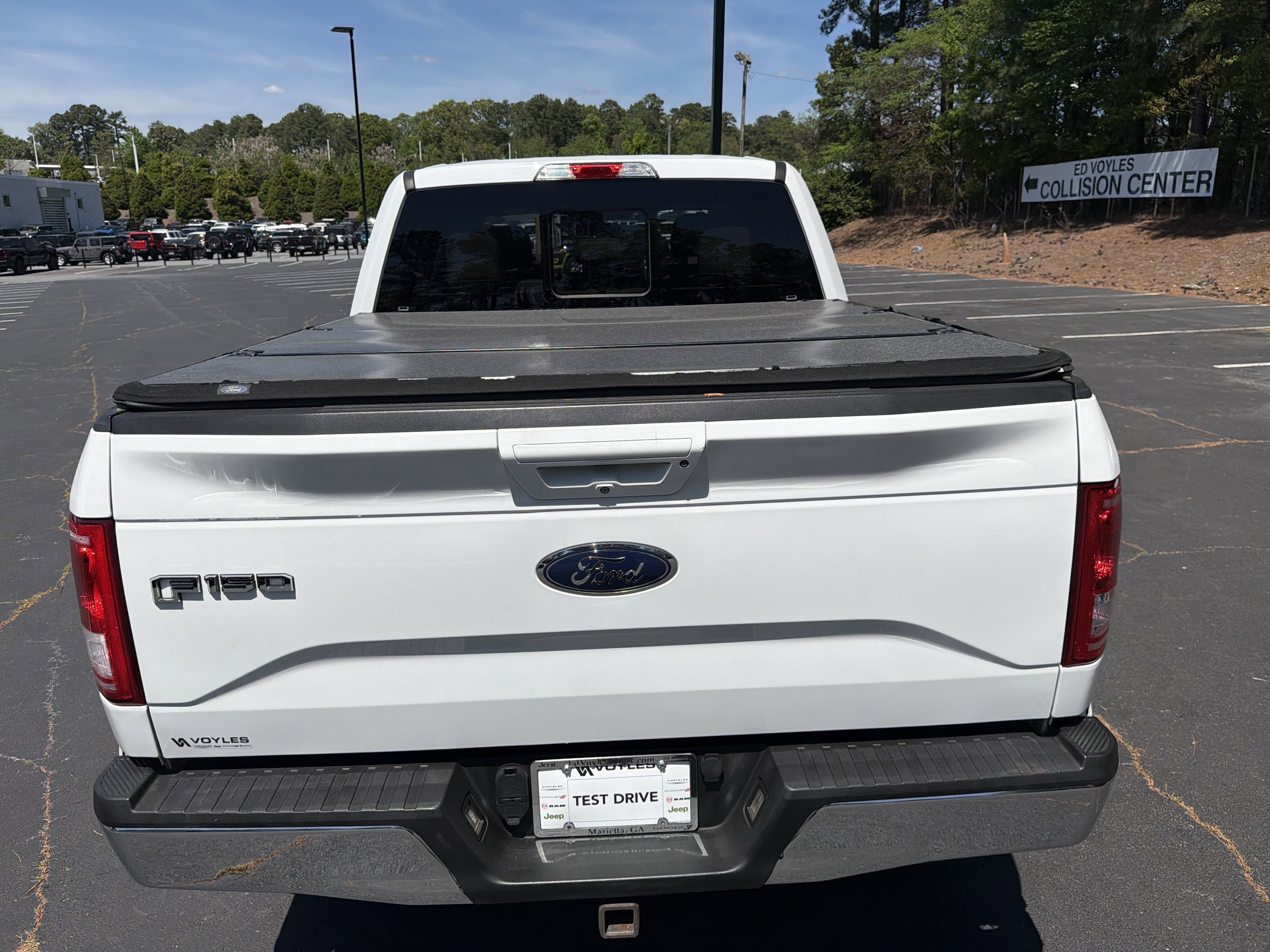 Used 2015 Ford F150 Lariat w/ Trailer Tow Package AWD/4WD image 22