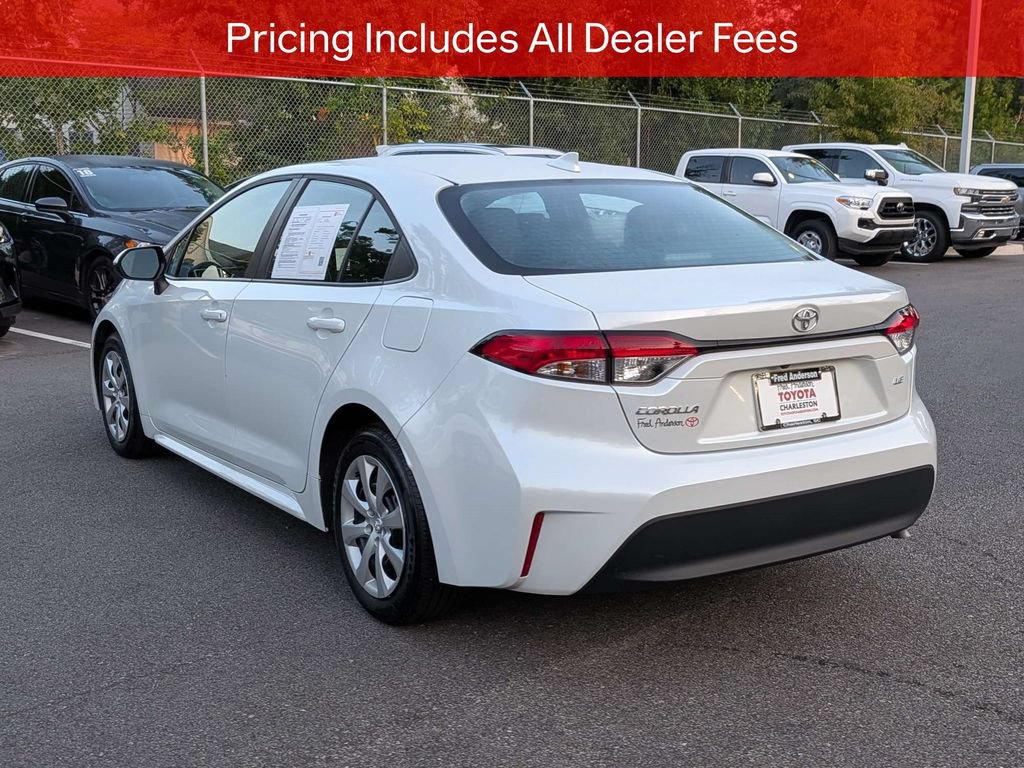 Certified 2025 Toyota Corolla LE FWD image 7