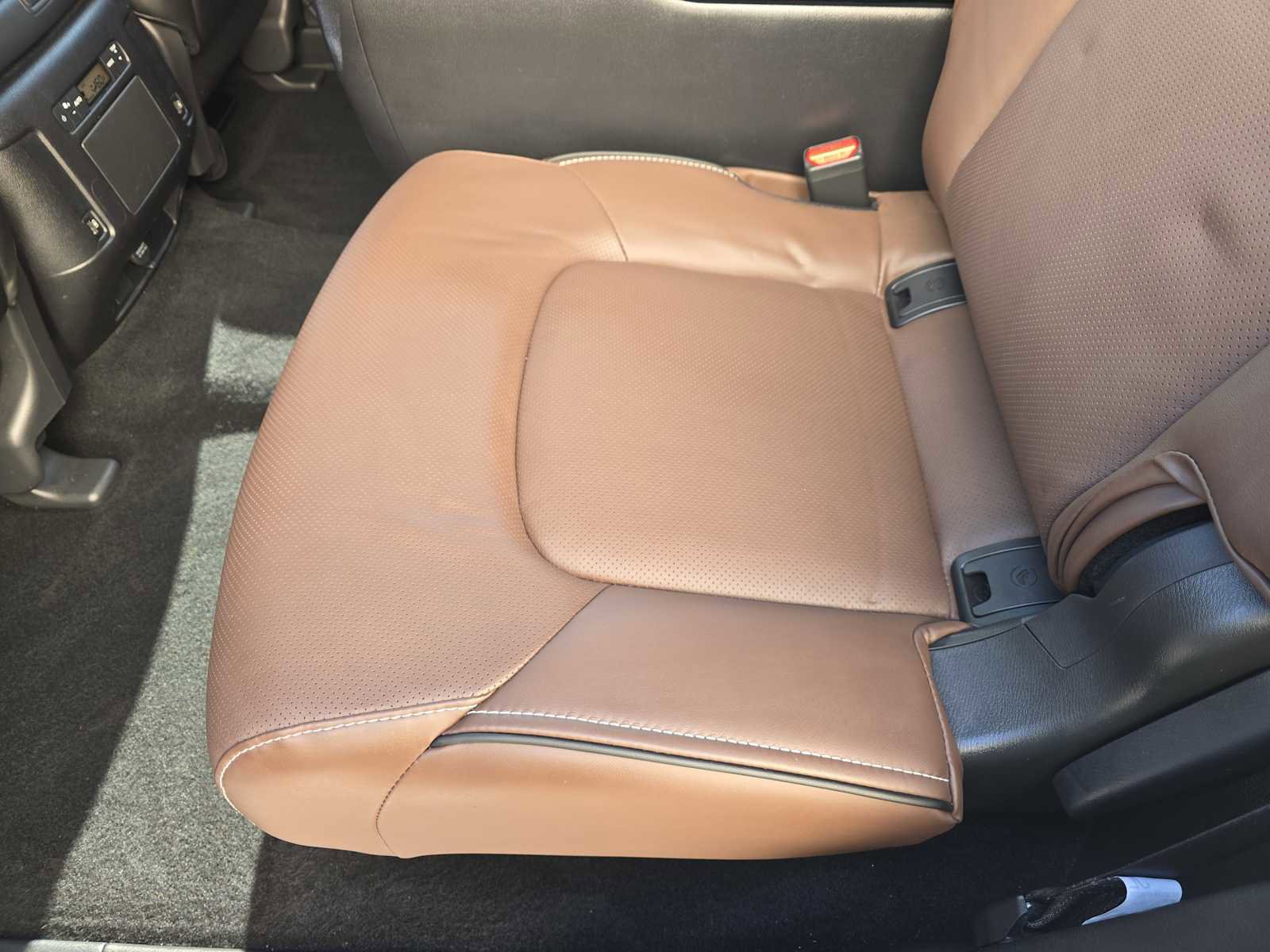 Certified 2024 INFINITI QX80 Premium Select w/ Cargo Package image 15