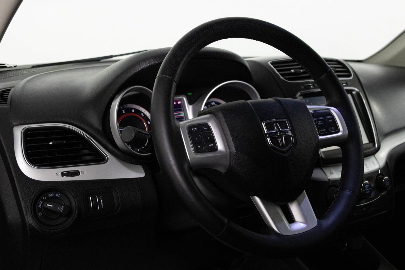 Used 2018 Dodge Journey GT FWD image 31