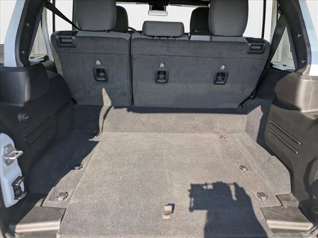 Used 2024 Jeep Wrangler Sahara image 17