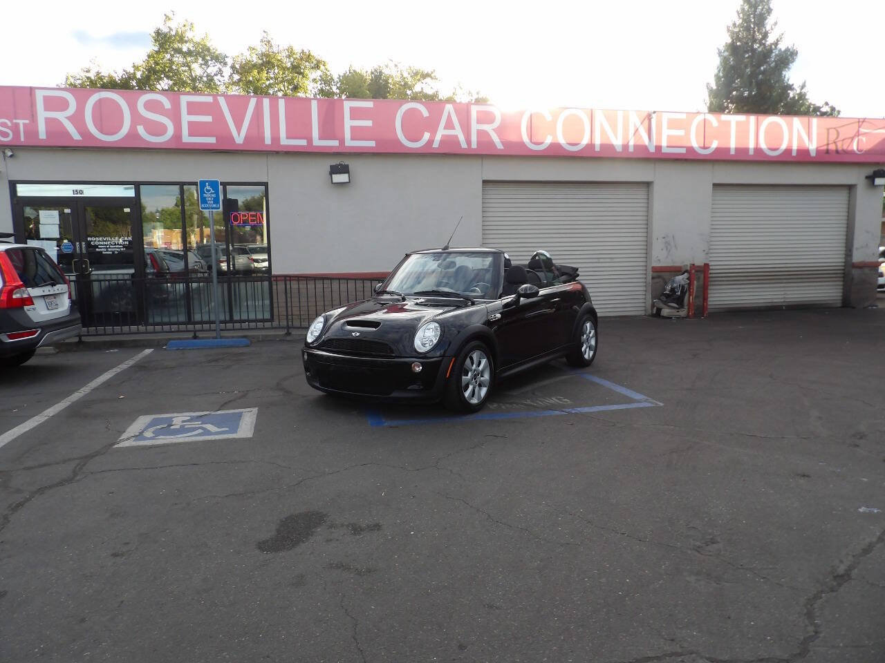 Used 2005 MINI Cooper S FWD image 1