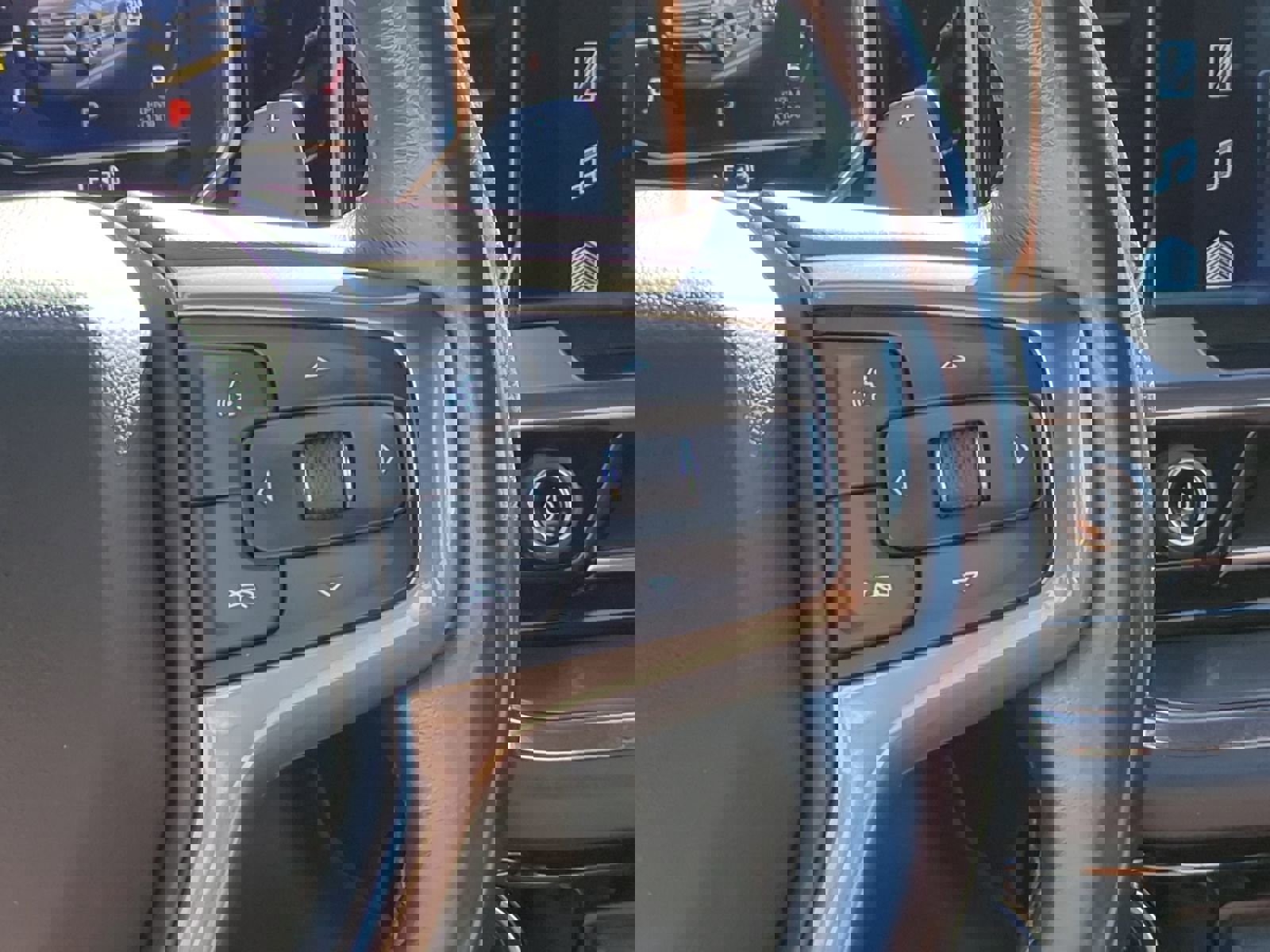 Used 2023 Chevrolet Silverado 1500 High Country w/ High Country Premium Package image 21