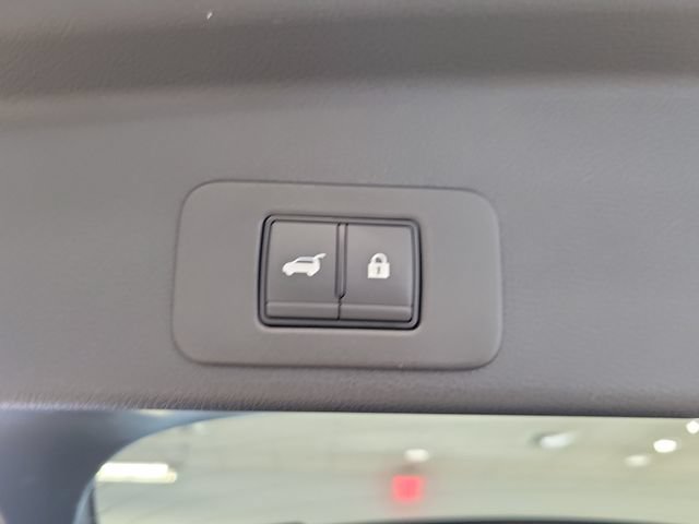 Used 2025 Nissan Murano Platinum w/ Cargo Package AWD/4WD image 9