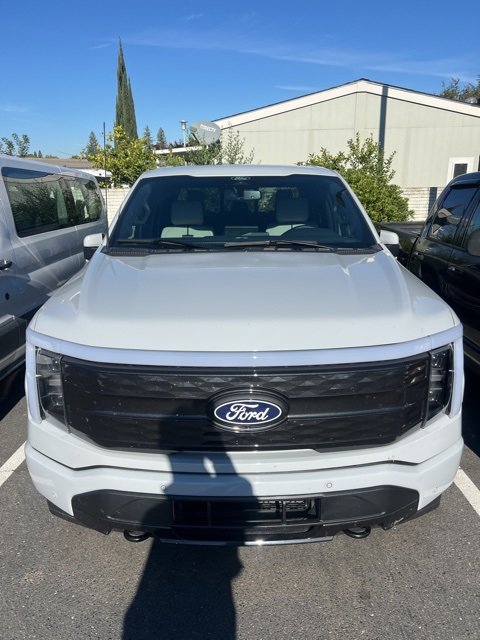 Used 2024 Ford F150 Lightning Platinum image 2
