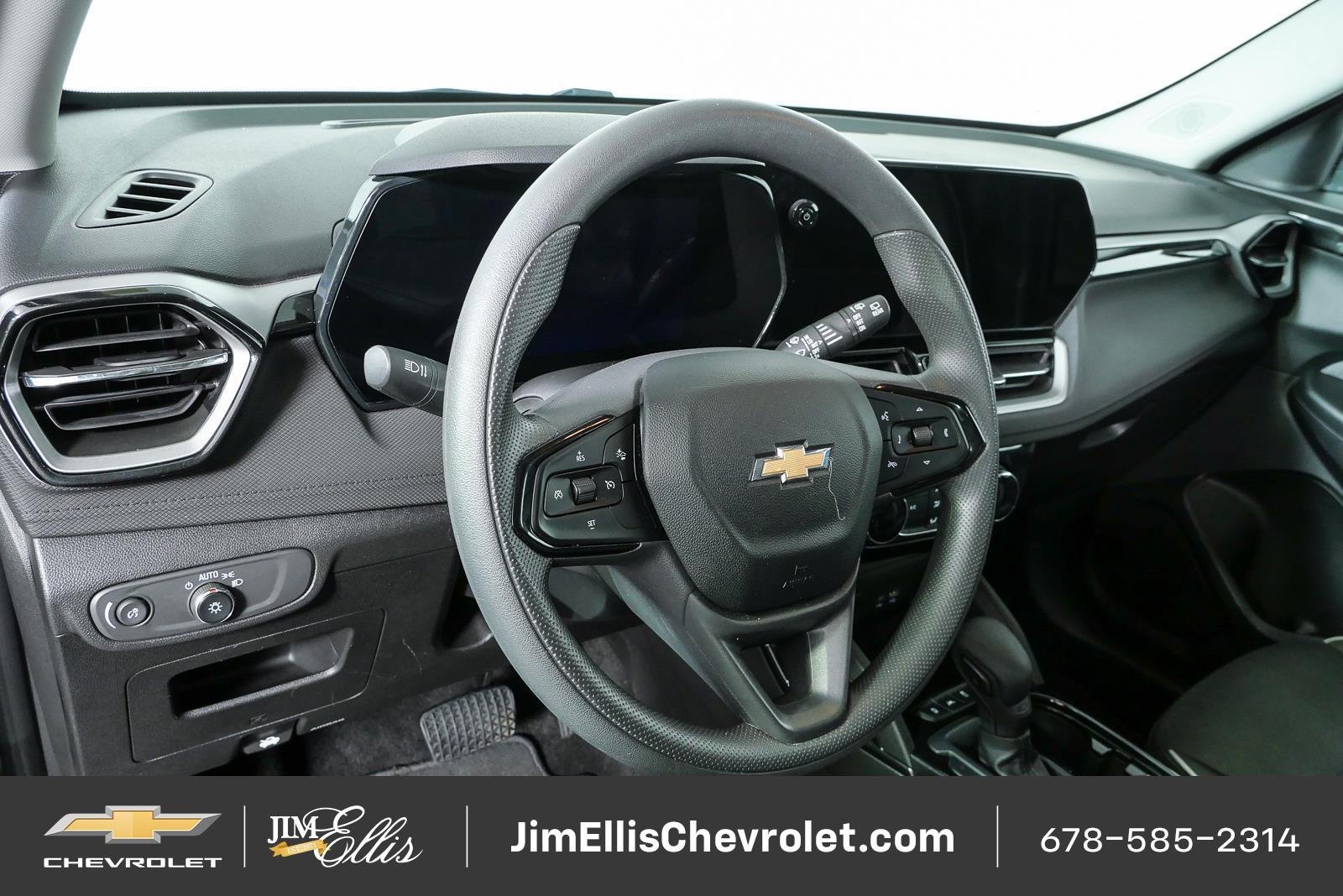 Certified 2025 Chevrolet TrailBlazer LT AWD/4WD image 4