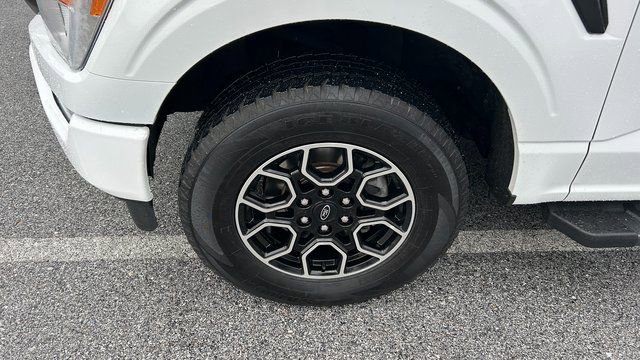 Used 2021 Ford F150 XLT w/ Trailer Tow Package image 9