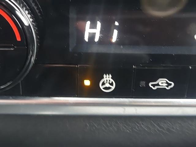 Certified 2023 Nissan Rogue SV w/ SV Premium Package image 23