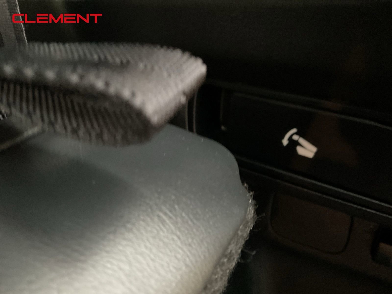 Used 2023 Mitsubishi Outlander SE image 47