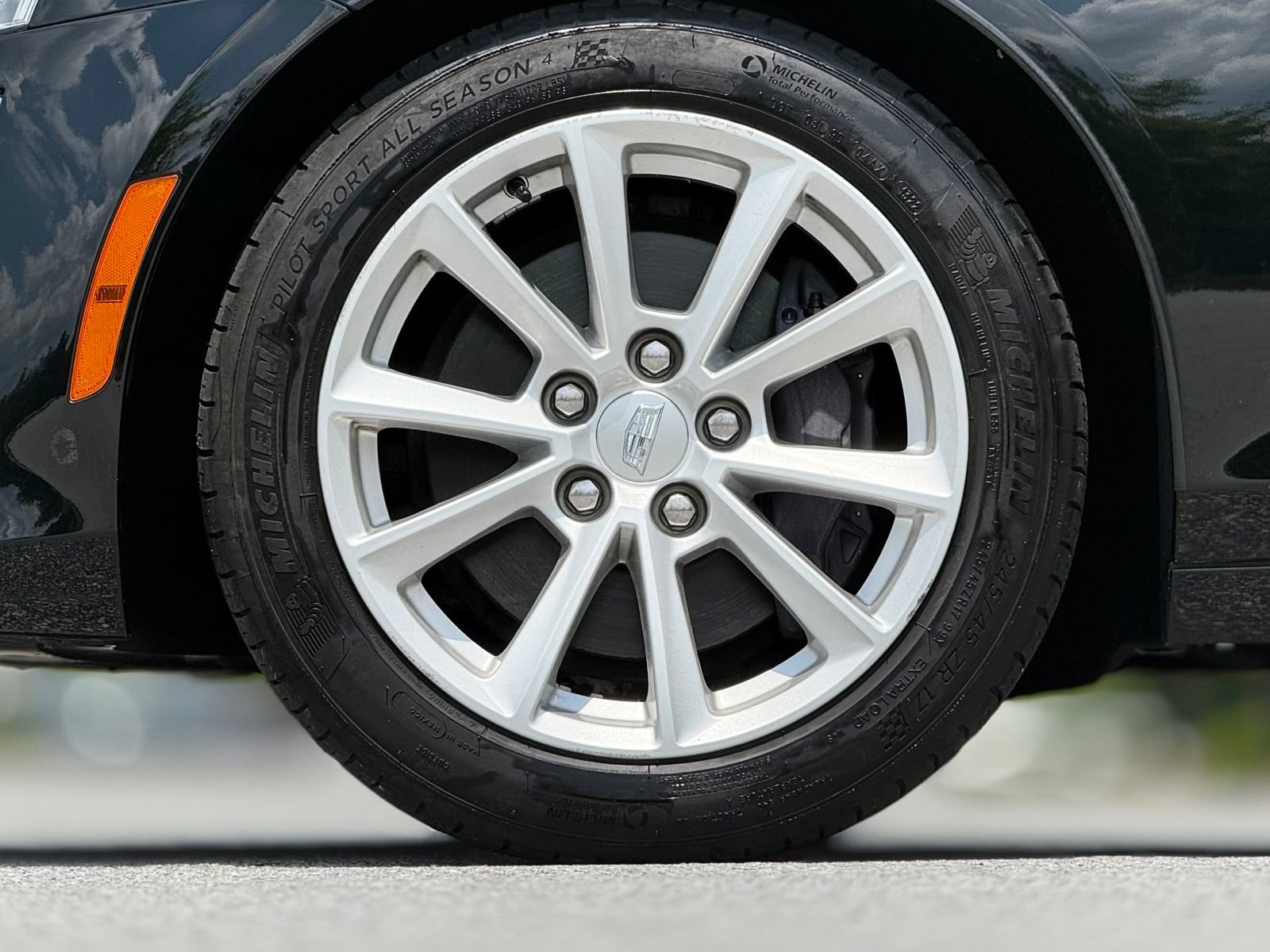 Used 2019 Cadillac CTS Sedan RWD image 18