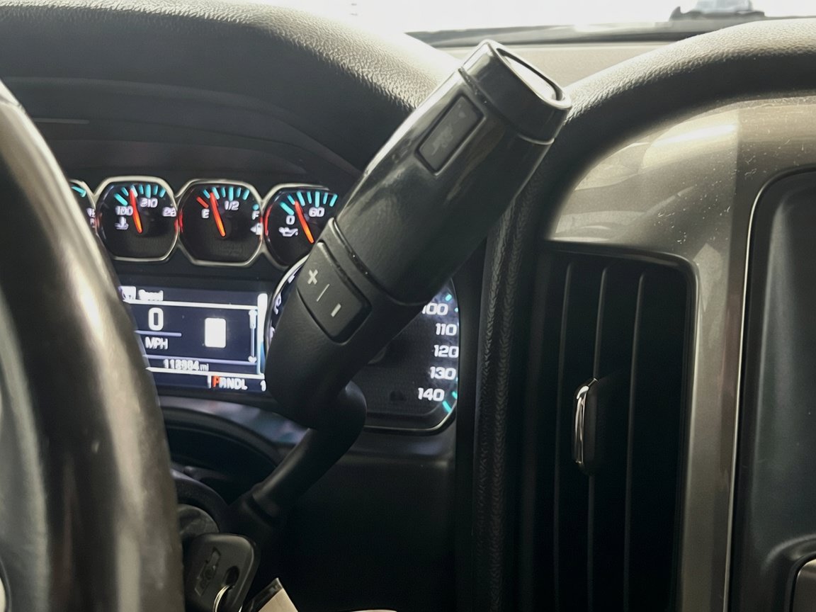 Used 2018 Chevrolet Silverado 2500 LT w/ LT Convenience Package AWD/4WD image 13