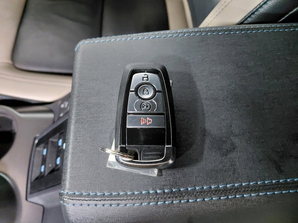 Certified 2024 Ford Bronco Wildtrak image 9