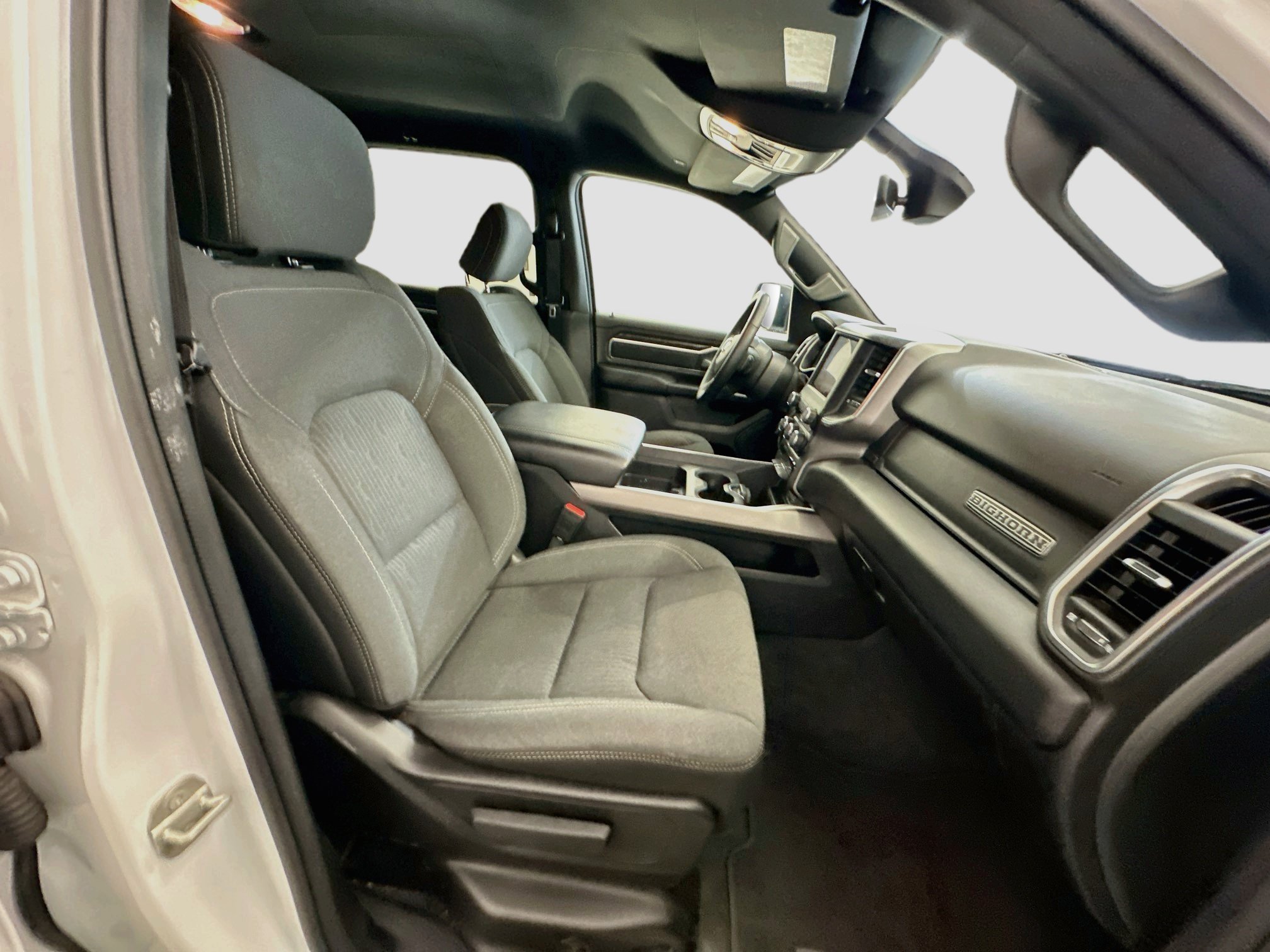 Used 2024 RAM 1500 Big Horn AWD/4WD image 31