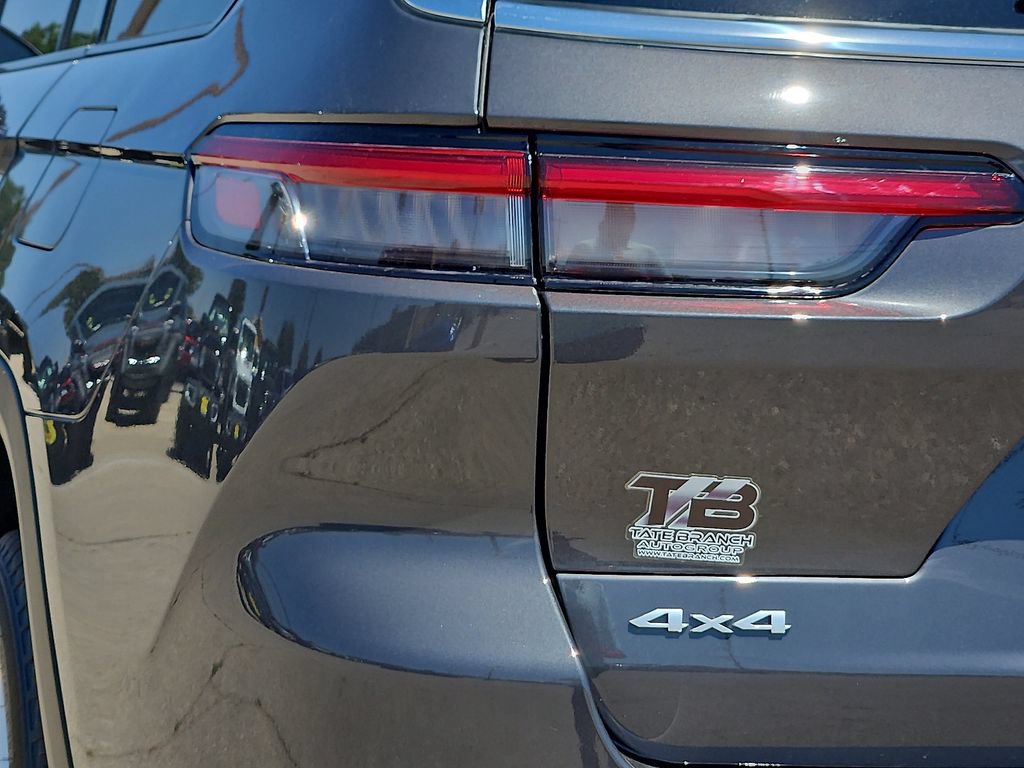New 2026 Jeep Grand Cherokee L 4WD image 10
