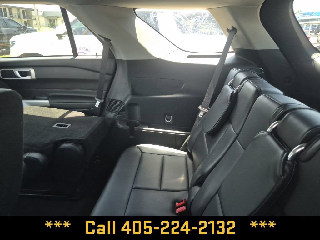 Used 2023 Ford Explorer XLT w/ Equipment Group 202A AWD/4WD image 23