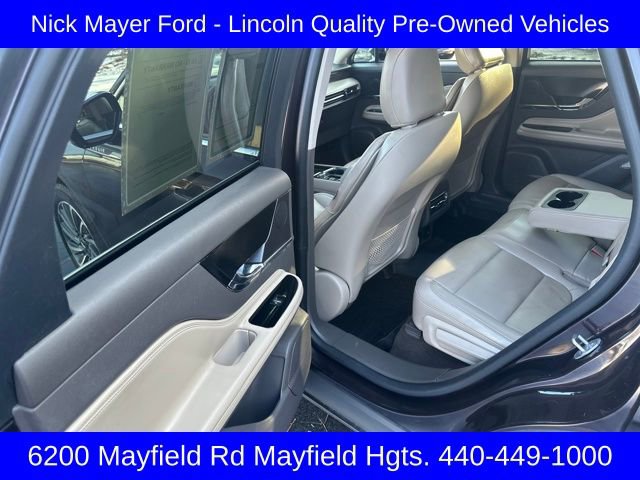 Used 2023 Lincoln Corsair Reserve image 16