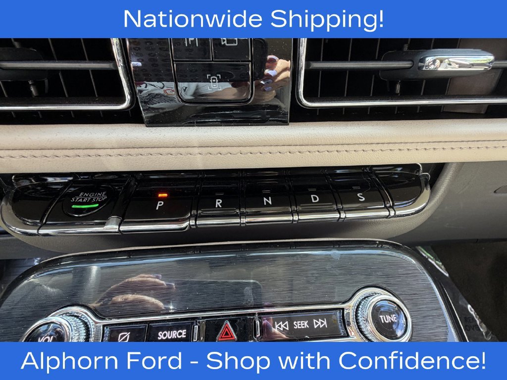 Used 2023 Lincoln Nautilus AWD w/ Premium Package image 16