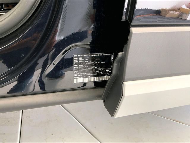 New 2026 Volkswagen Tiguan SE AWD/4WD image 8