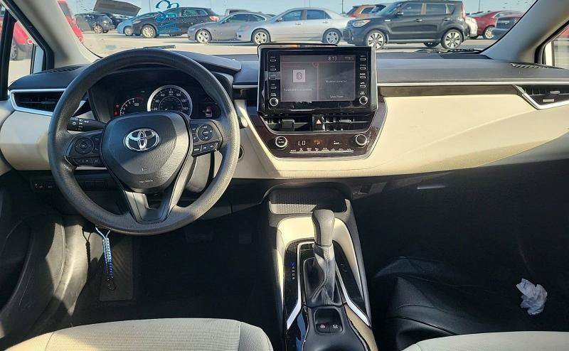 Used 2020 Toyota Corolla LE w/ LE Premium Package FWD image 7