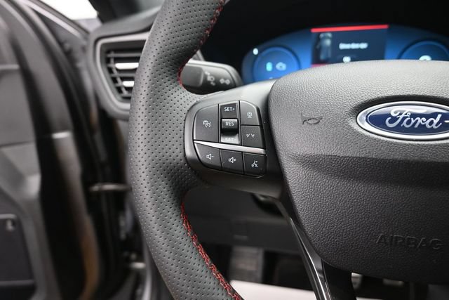 Certified 2023 Ford Escape ST-Line Elite w/ Premium Technology Package AWD/4WD image 17