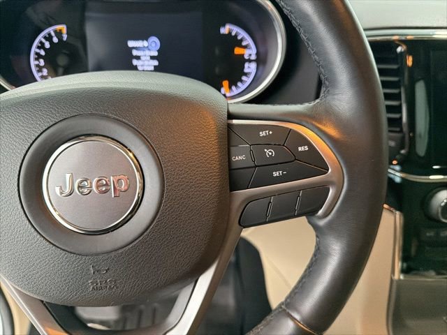 Used 2019 Jeep Grand Cherokee Limited w/ Luxury Group II image 12