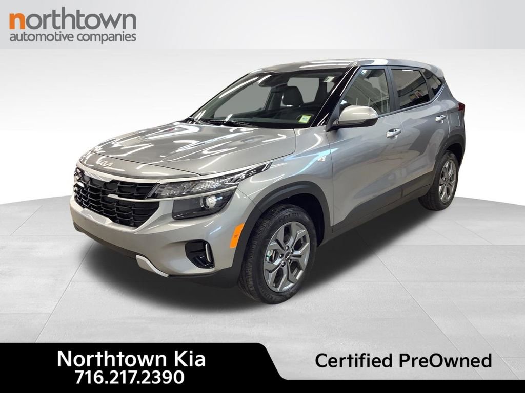 Certified 2025 Kia Seltos LX AWD/4WD image 1
