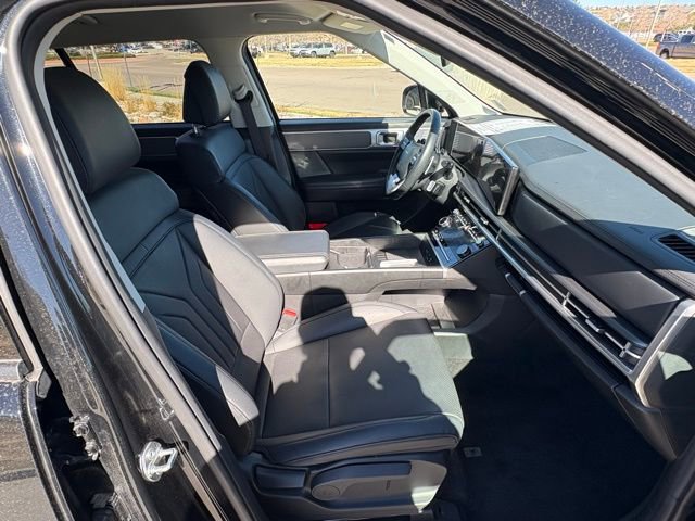 Used 2025 Hyundai Santa Fe SEL image 31