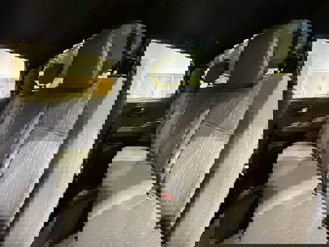 Used 2018 Toyota Tacoma TRD Off-Road image 25