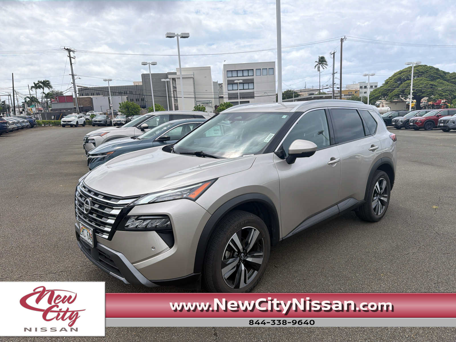 Used 2025 Nissan Rogue SL