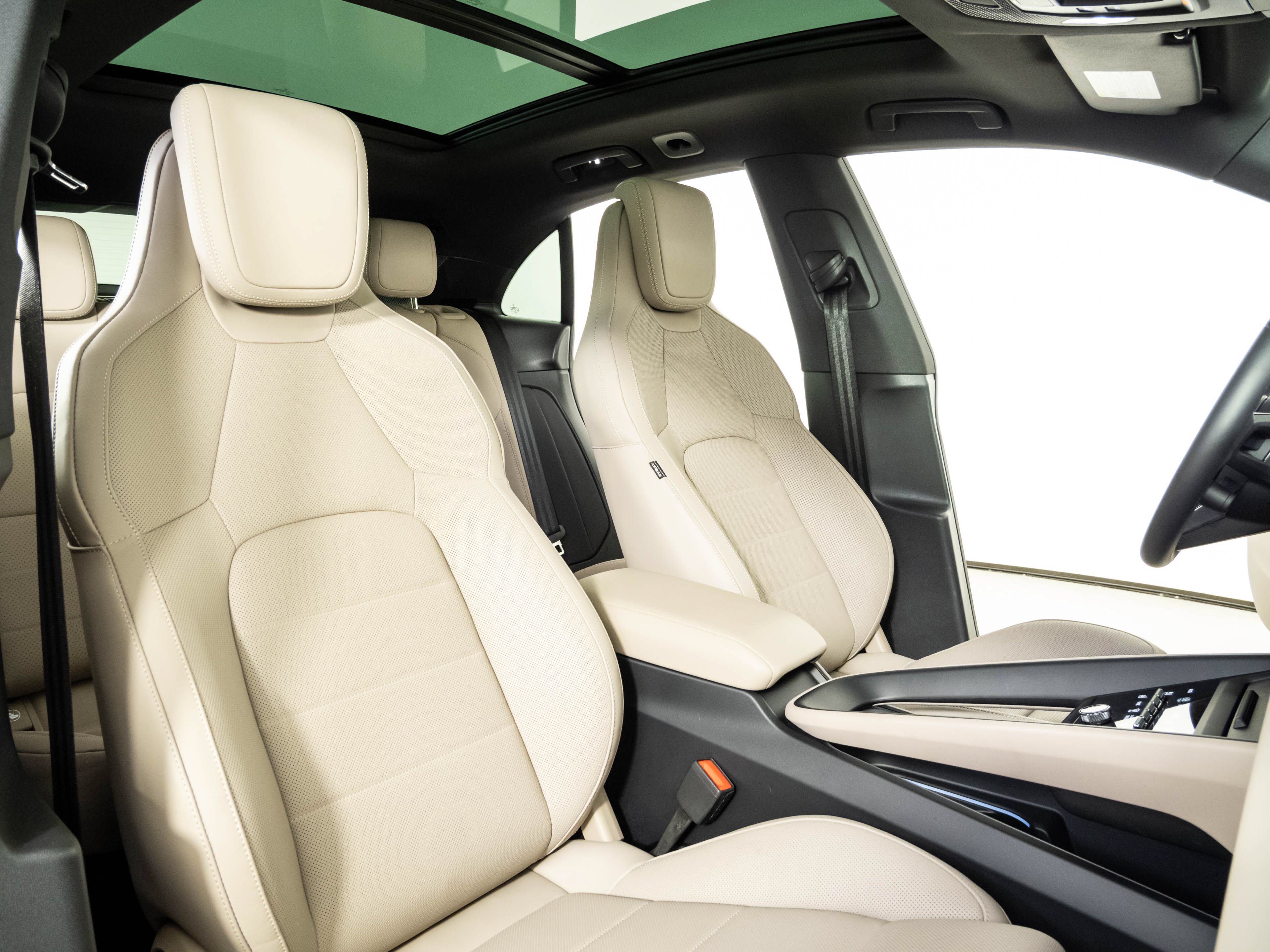 Used 2025 Porsche Macan Electric RWD image 24