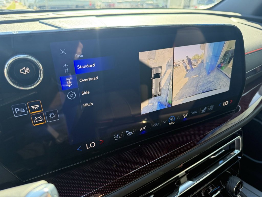 New 2026 Chevrolet Traverse RS w/ LPO, Floor Liner Package image 29