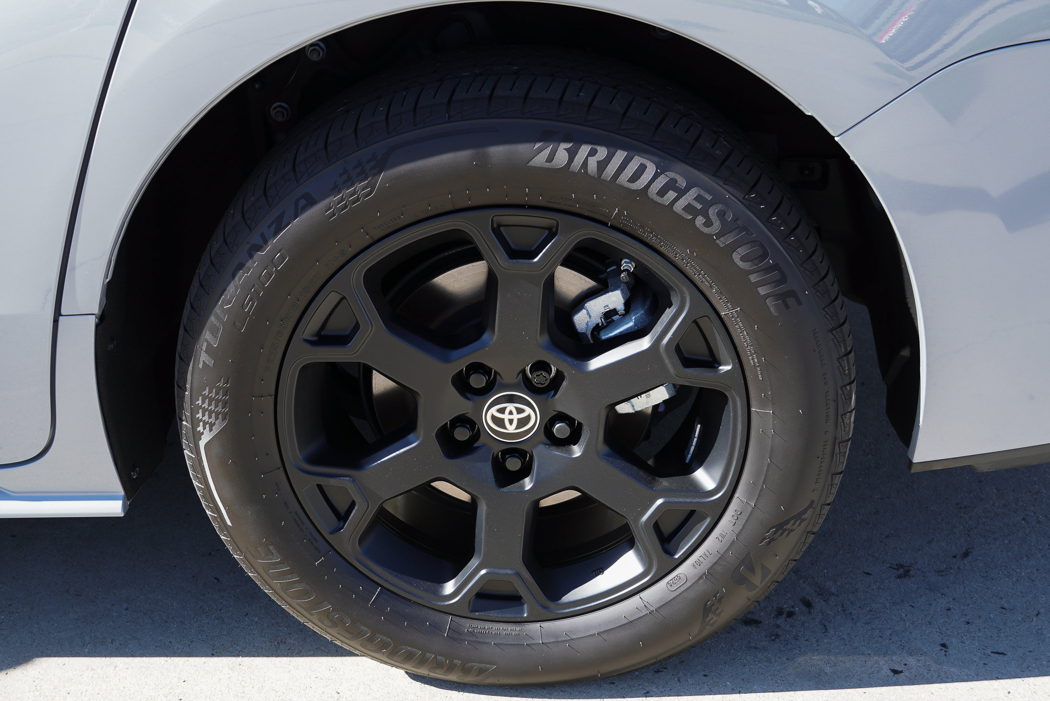 Certified 2025 Toyota Sienna XLE Woodland Edition AWD/4WD image 13