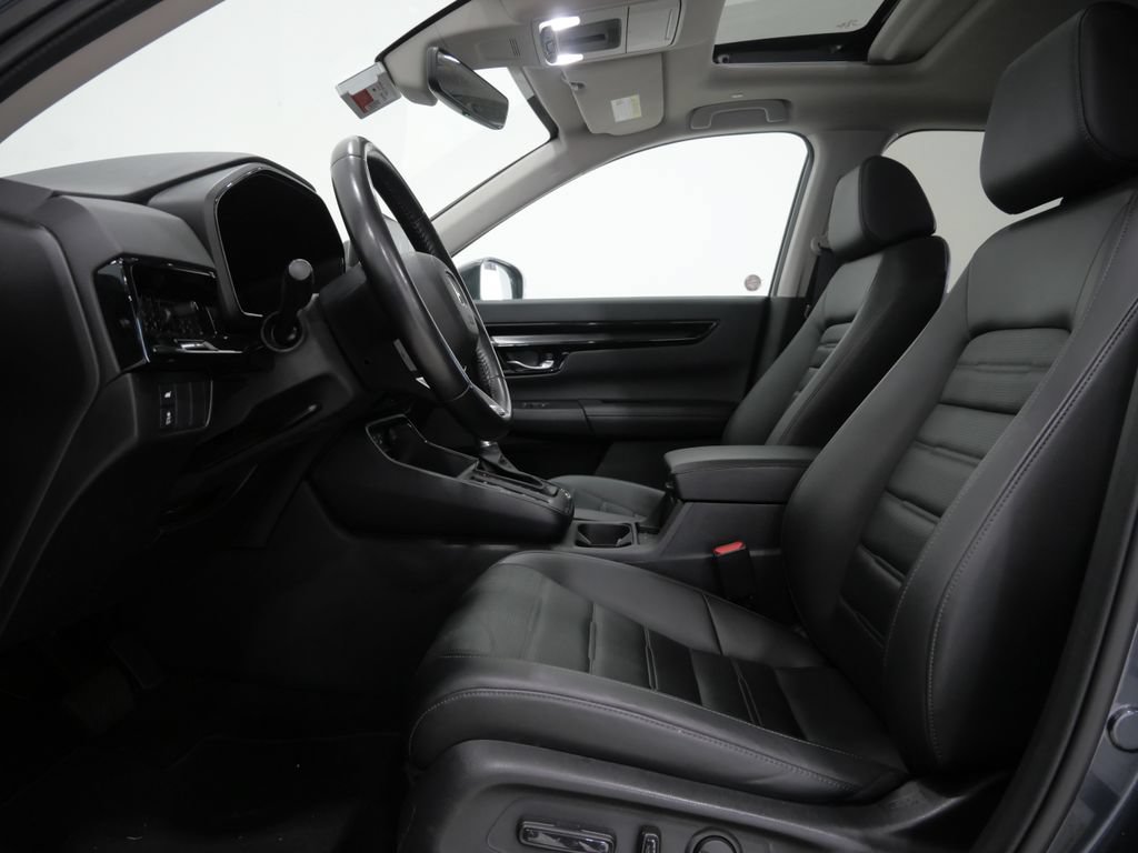 Used 2025 Honda CR-V EX-L image 13
