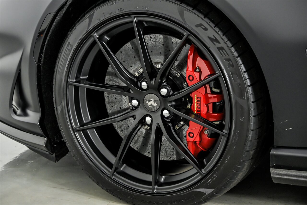 Used 2023 Ferrari 812 GTS RWD image 13