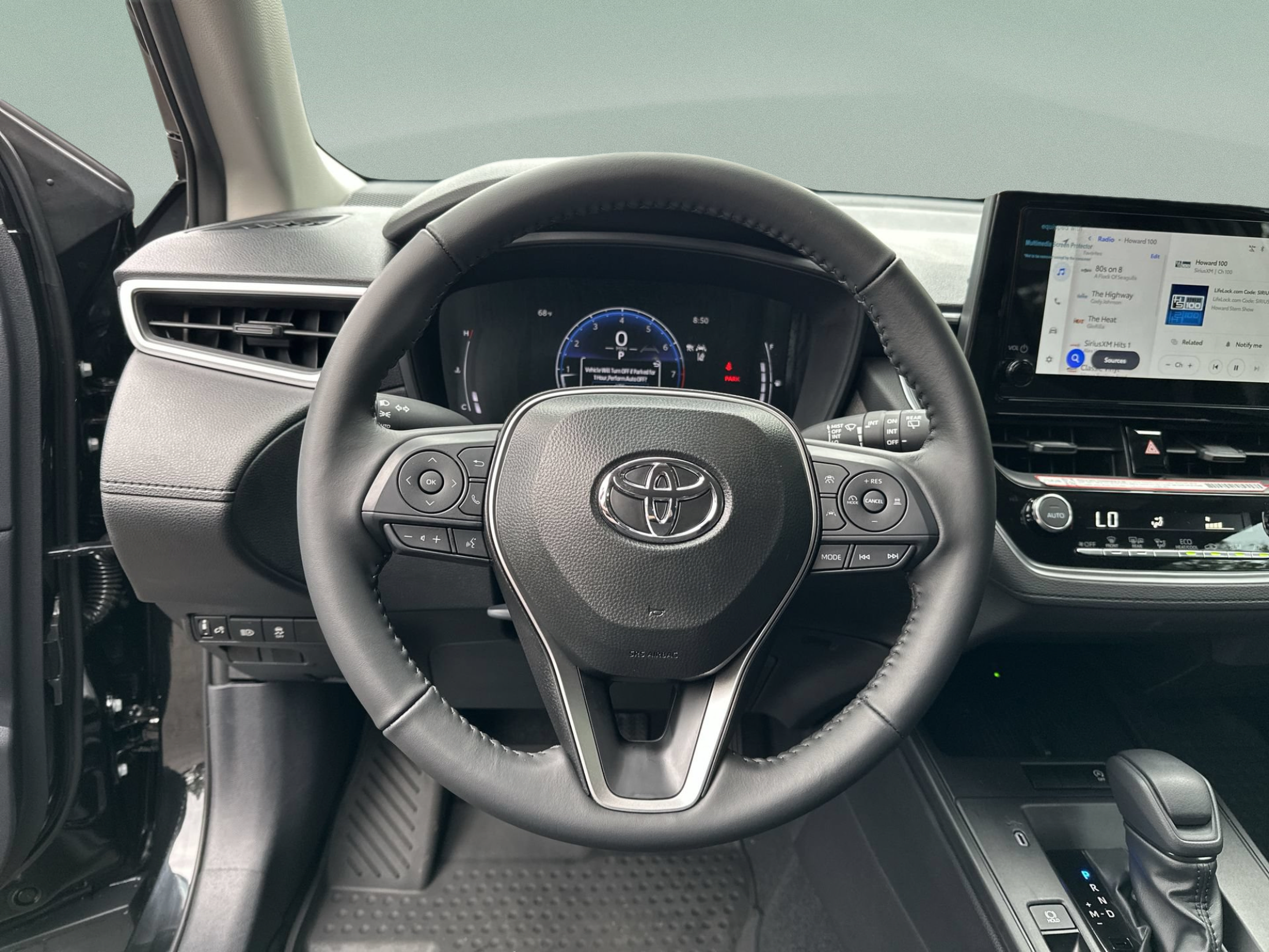 Used 2026 Toyota Corolla Cross LE FWD image 11