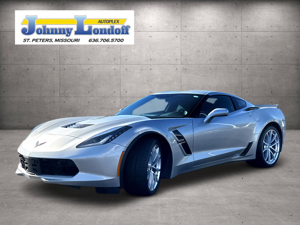 Used 2018 Chevrolet Corvette Grand Sport RWD image 4
