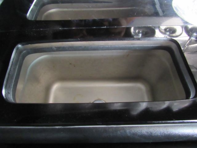 Used 2015 Chrysler 300 Limited image 33