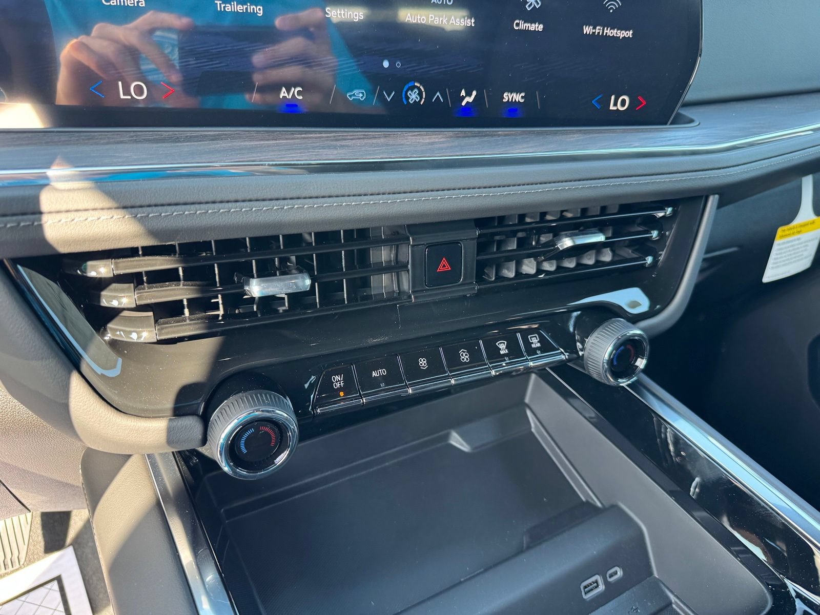 New 2026 Chevrolet Tahoe LS w/ Max Trailering Package AWD/4WD image 20