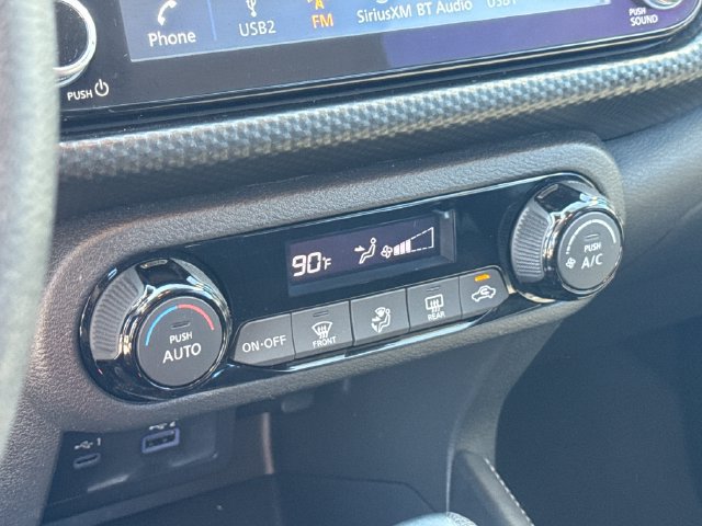 Used 2022 Nissan Kicks SV w/ Exterior Package FWD image 23