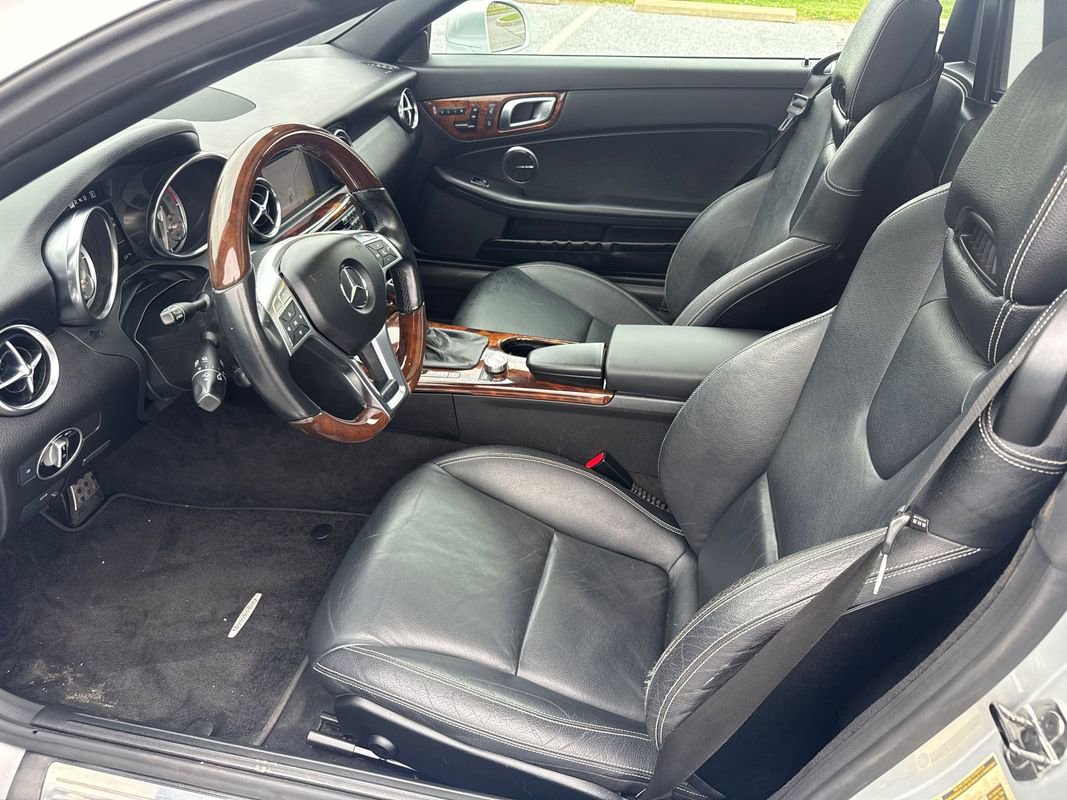 Used 2012 Mercedes-Benz SLK 350 image 14