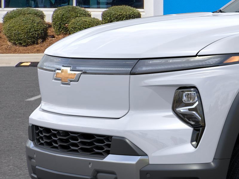 New 2025 Chevrolet Silverado EV LT image 49