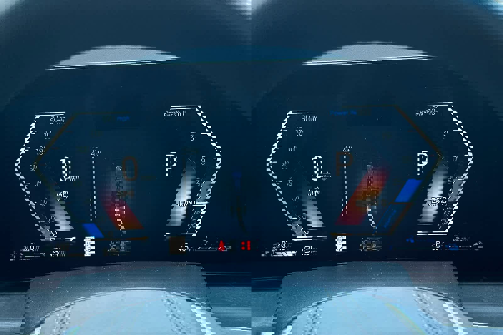 Used 2025 BMW X5 xDrive50e w/ Premium Package image 29