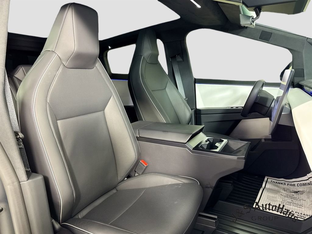 Used 2024 Tesla Cybertruck Cyberbeast AWD/4WD image 36